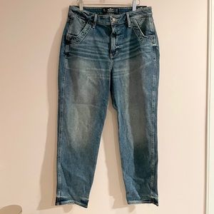 NWT Hollister Ultra High Rise Mom Jean Sz 13R